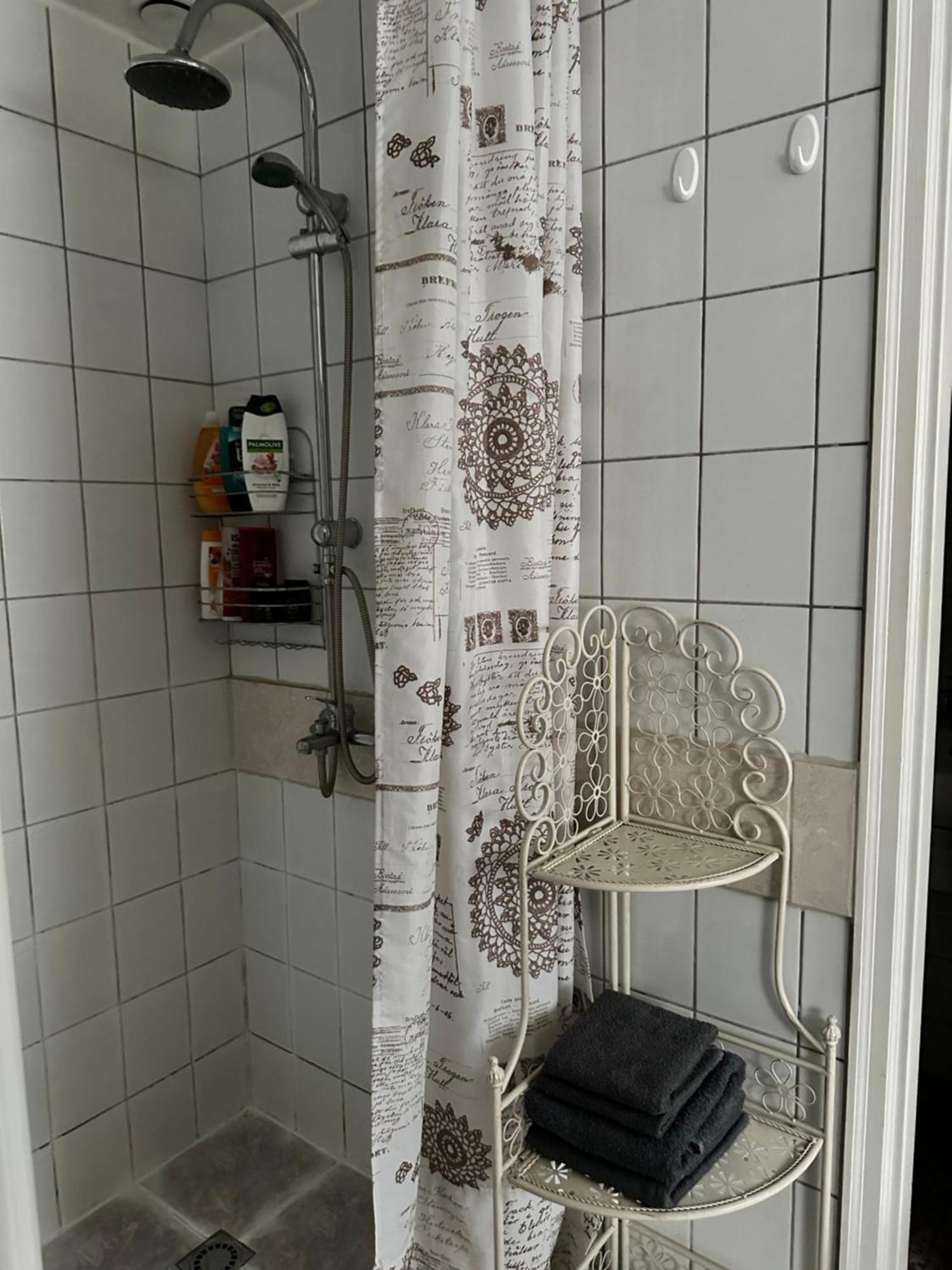 Anni Lägenhet Ventspils Exteriör bild